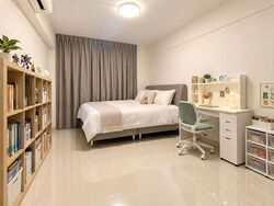 Blk 258 Jurong East Street 24 (Jurong East), HDB 5 Rooms #628893851